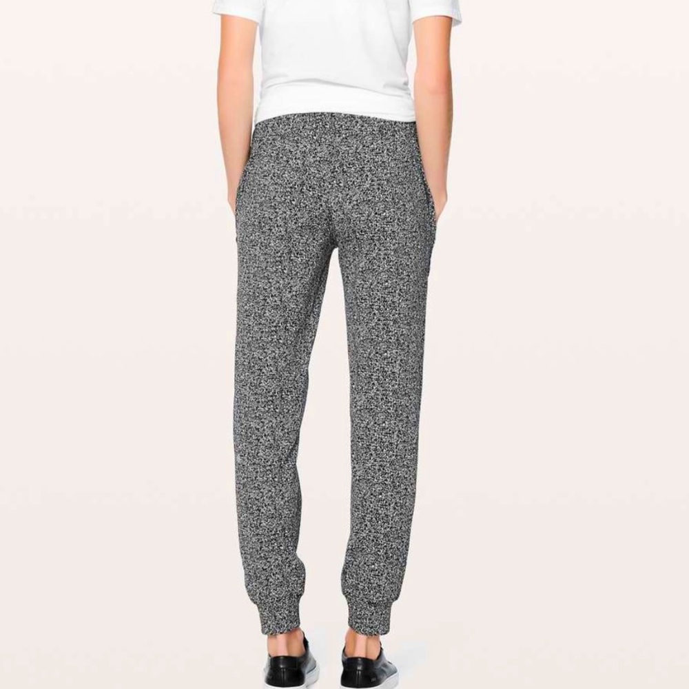 Lululemon Ready To Rulu Joggers - Picture 2 of 9